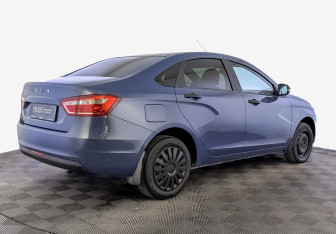 Подержанный автомобиль LADA (ВАЗ) Vesta Sedan 2019 года (5 фото)