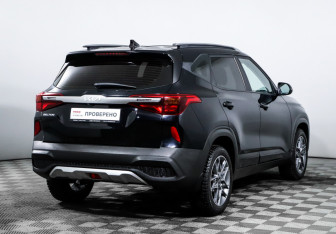 Подержанный автомобиль Kia Seltos 2021 года (5 фото)