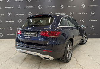 Подержанный автомобиль Mercedes-Benz GLC Coupe 2021 года (5 фото)