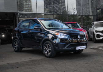 Подержанный автомобиль SsangYong Actyon 2014 года (3 фото)
