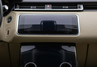 Подержанный автомобиль Land Rover Range Rover Velar 2018 года (14 фото)