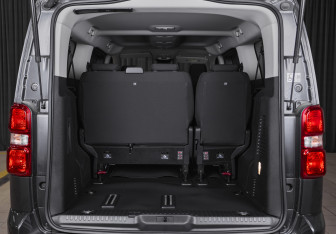 Новый Peugeot Traveller 2024 (7 фото)