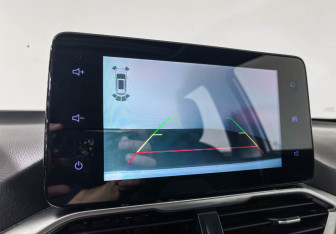 Подержанный автомобиль Chevrolet Captiva 2021 года (16 фото)