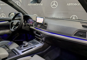 Подержанный автомобиль Audi Q5 2017 года (21 фото)