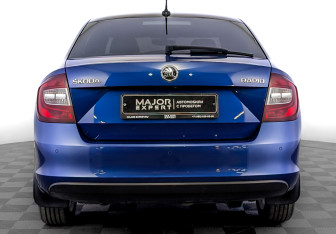Подержанный автомобиль Skoda Rapid Liftback 2019 года (6 фото)