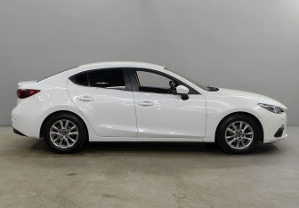 Подержанный автомобиль Mazda 3 Sedan 2014 года (4 фото)