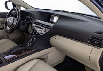 Подержанный автомобиль Lexus RX 2014 года (13 фото)