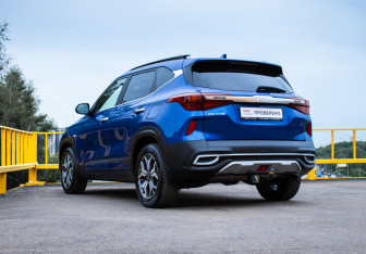 Подержанный автомобиль Kia Seltos 2022 года (6 фото)