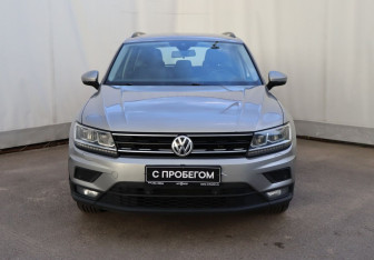 Подержанный автомобиль Volkswagen Tiguan 2019 года (2 фото)