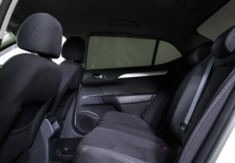 Подержанный автомобиль Citroen C4 Sedan 2014 года (12 фото)