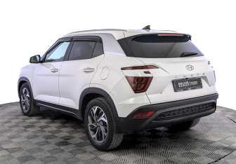 Подержанный автомобиль Hyundai Creta 2021 года (7 фото)