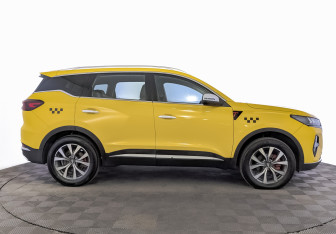 Подержанный автомобиль Chery Tiggo 7 Pro Max 2024 года (4 фото)