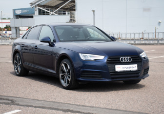 Подержанный автомобиль Audi A4 Sedan 2019 года (3 фото)
