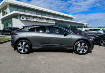 Подержанный автомобиль Jaguar I-Pace 2018 года (4 фото)