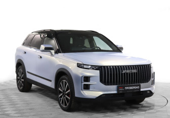 Подержанный автомобиль Jaecoo J7 2024 года (3 фото)