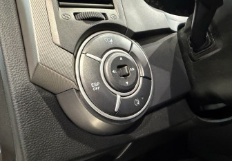 Подержанный автомобиль SsangYong Kyron 2010 года (16 фото)