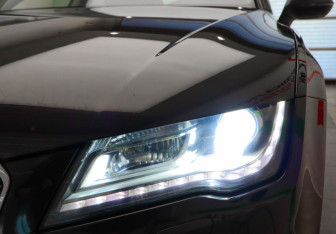 Подержанный автомобиль Audi A7 2013 года (29 фото)