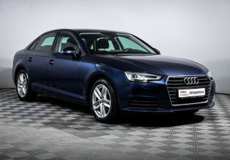 Подержанный автомобиль Audi A4 Sedan 2018 года (3 фото)