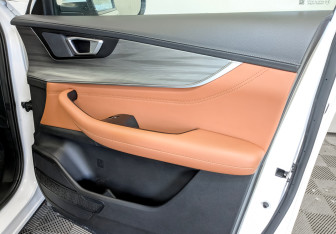 Подержанный автомобиль Chery Tiggo 8 Pro Max 2022 года (25 фото)