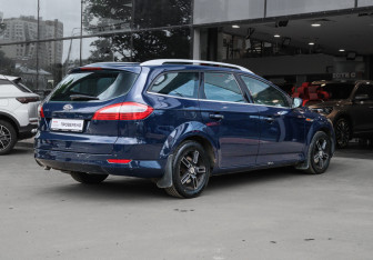 Подержанный автомобиль Ford Mondeo Wagon 2008 года (4 фото)