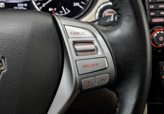 Подержанный автомобиль Nissan X-Trail 2018 года (26 фото)
