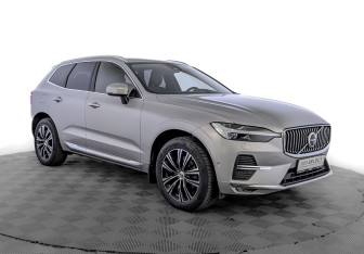 Подержанный автомобиль Volvo XC60 2021 года (3 фото)