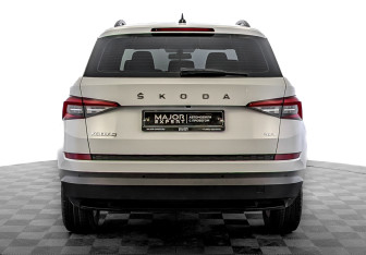 Подержанный автомобиль Skoda Kodiaq 2021 года (6 фото)