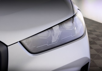 Подержанный автомобиль BMW X5 2025 года (17 фото)