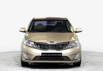 Подержанный автомобиль Kia Rio Sedan 2012 года (2 фото)