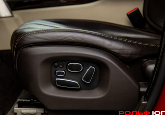 Подержанный автомобиль Land Rover Range Rover 2014 года (20 фото)