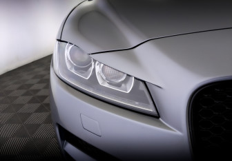 Подержанный автомобиль Jaguar F-Pace 2020 года (17 фото)