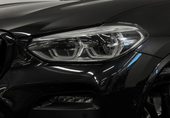 Подержанный автомобиль BMW X4 2019 года (8 фото)