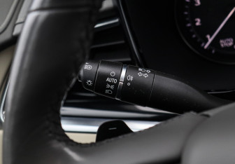 Подержанный автомобиль Cadillac XT6 2021 года (32 фото)