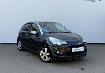 Подержанный автомобиль Citroen C3 Hatchback 2012 года (3 фото)