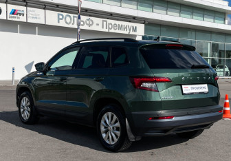 Подержанный автомобиль Skoda Karoq 2020 года (7 фото)