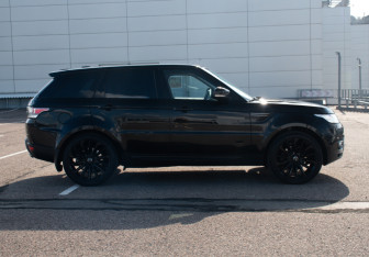 Подержанный автомобиль Land Rover Range Rover Sport 2014 года (4 фото)