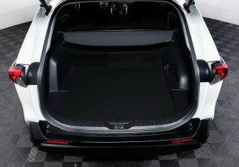 Подержанный автомобиль Toyota RAV4 2020 года (16 фото)