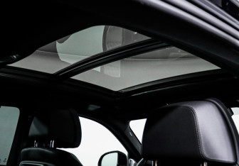 Подержанный автомобиль BMW X6 2021 года (18 фото)