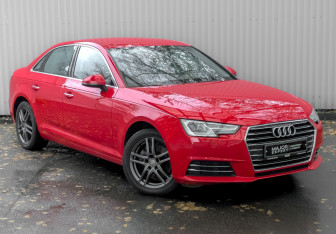 Подержанный автомобиль Audi A4 Sedan 2015 года (3 фото)