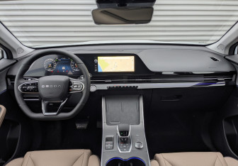 Новый Omoda C5 2024 (10 фото)