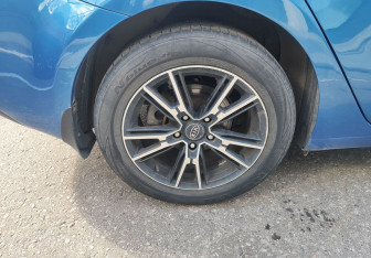 Подержанный автомобиль Kia Cerato Sedan 2013 года (11 фото)