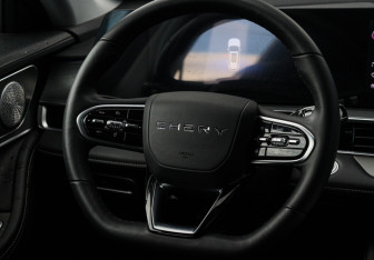 Подержанный автомобиль Chery Tiggo 8 Pro Max 2023 года (10 фото)