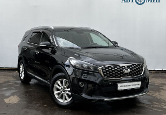 Подержанный автомобиль Kia Sorento 2019 года (3 фото)