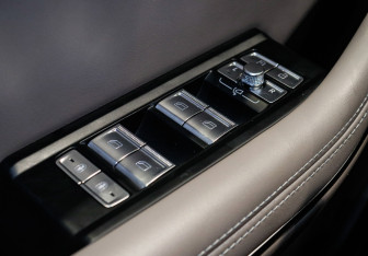 Подержанный автомобиль Lynk&Co 09 2023 года (23 фото)