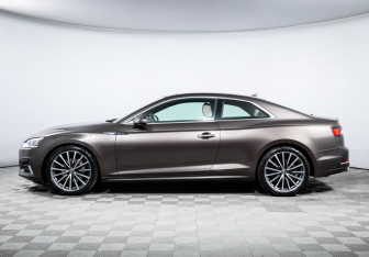 Подержанный автомобиль Audi A5 Coupe 2016 года (8 фото)