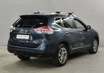 Подержанный автомобиль Nissan X-Trail 2017 года (5 фото)