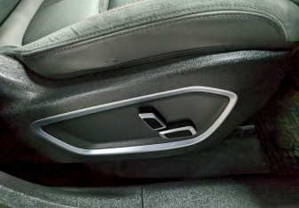 Подержанный автомобиль Geely Tugella 2021 года (23 фото)