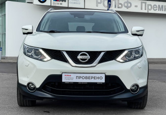 Подержанный автомобиль Nissan Qashqai 2018 года (2 фото)