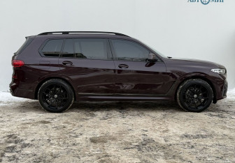 Подержанный автомобиль BMW X7 2020 года (4 фото)