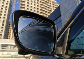 Подержанный автомобиль Nissan X-Trail 2019 года (18 фото)